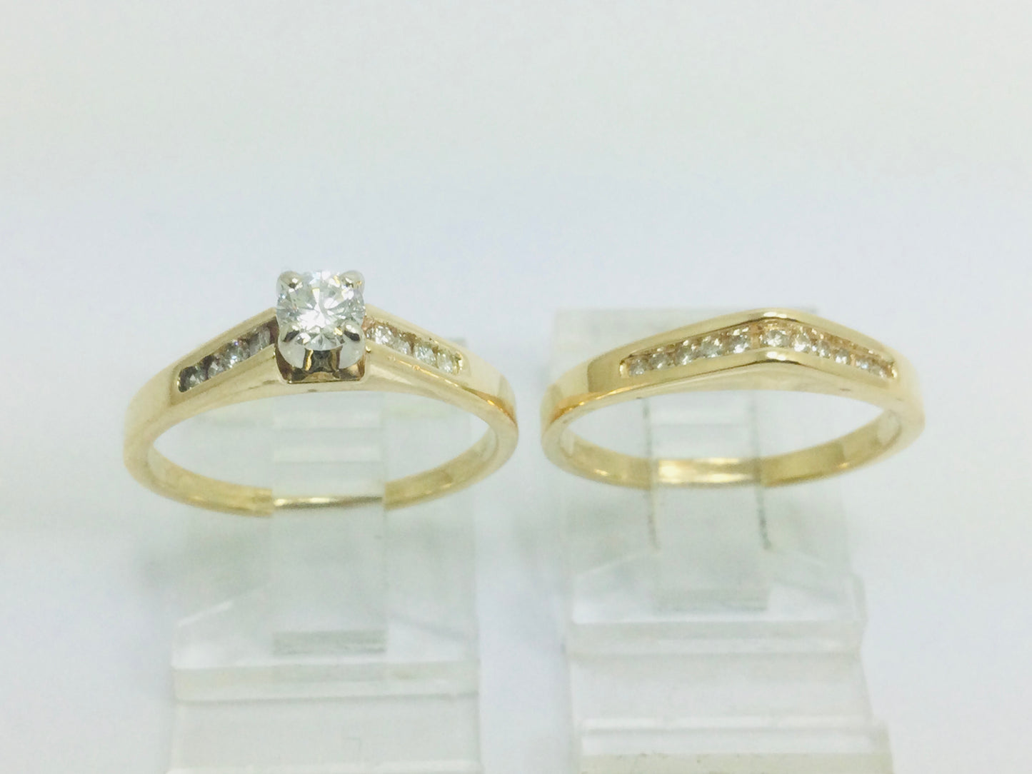 14k Yellow Gold Round Cut 39pt Diamond Channel Set Engagement Ring & Wedding Band Set