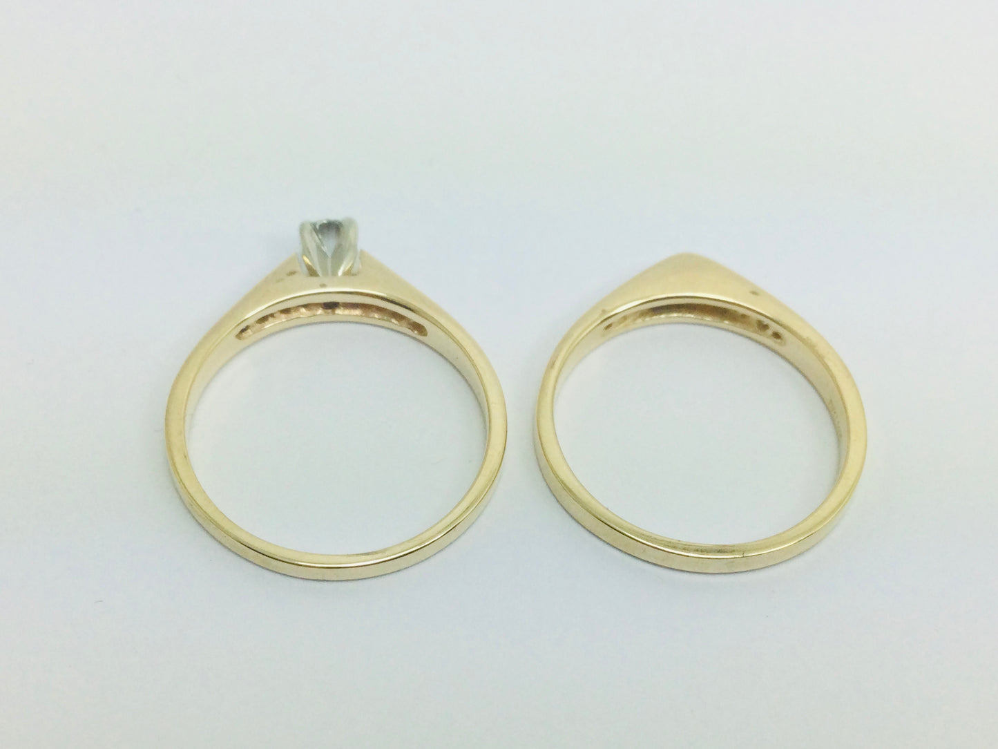 14k Yellow Gold Round Cut 39pt Diamond Channel Set Engagement Ring & Wedding Band Set