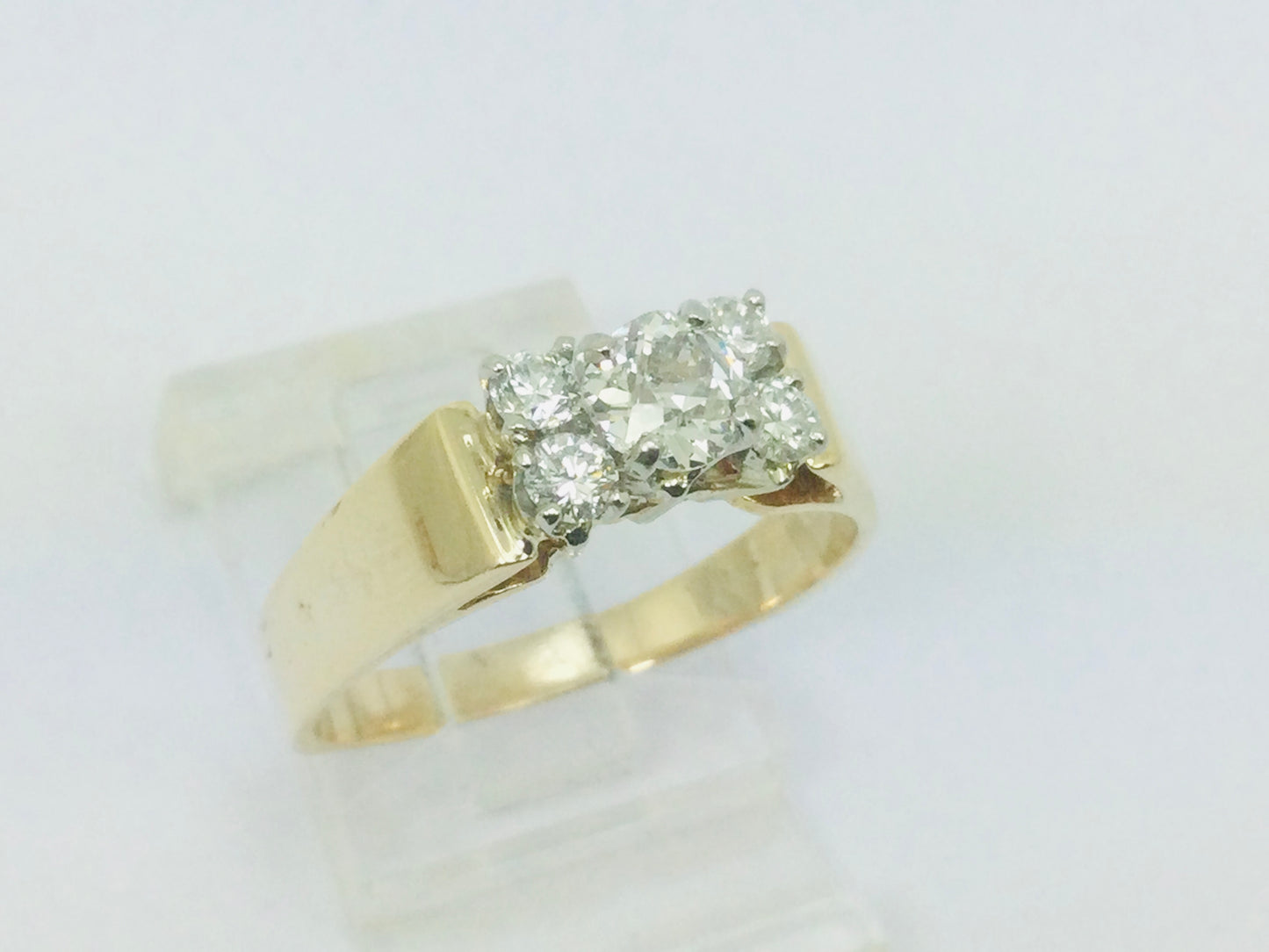 14k Yellow Gold 0.50ct Mine Cut Diamond , 0.78ct TDW Ring