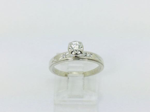 14k White Gold Round Cut 18pt Diamond Illusion Set with Diamond Accents Ring
