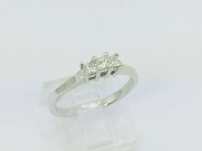 14k White Gold 26pt Princess Cut Diamond Trinity Ring