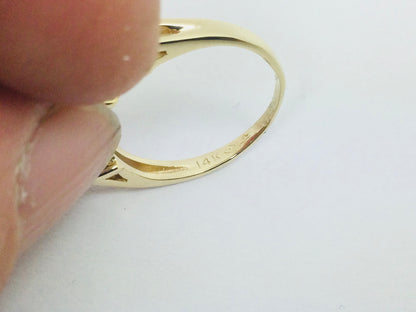 14k Yellow Gold 1.4ct Marquise Cut Diamond Row Set Ring