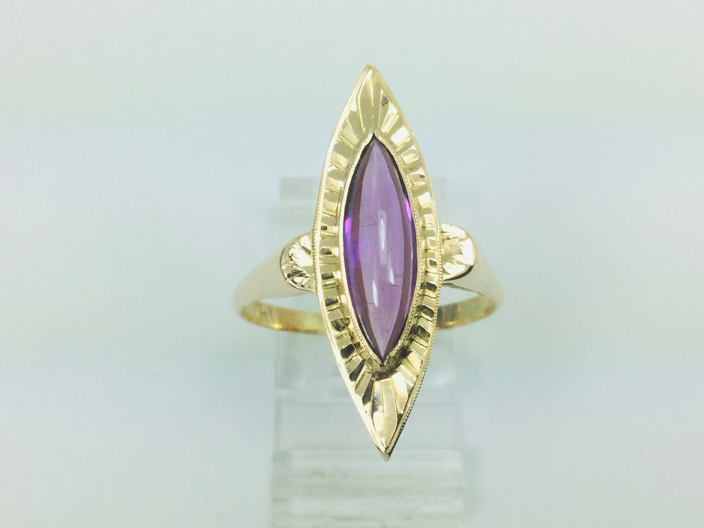 18k Yellow Gold Marquise Cut Cabochon Amethyst February Birthstone Ring