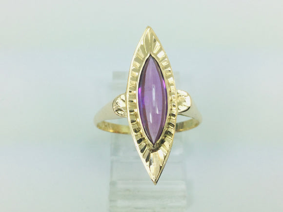 18k Yellow Gold Marquise Cut Cabochon Amethyst February Birthstone Ring
