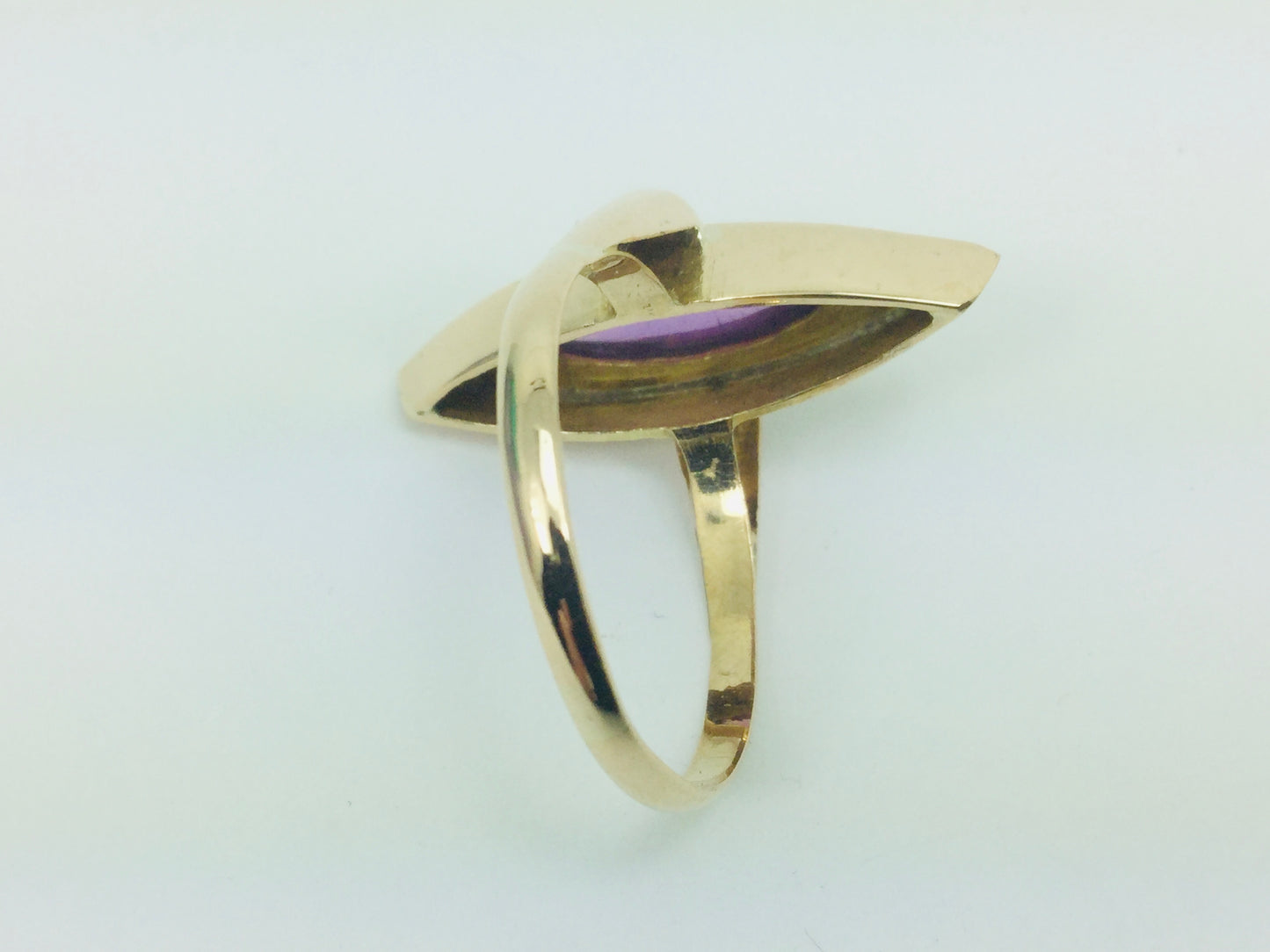 18k Yellow Gold Marquise Cut Cabochon Amethyst February Birthstone Ring