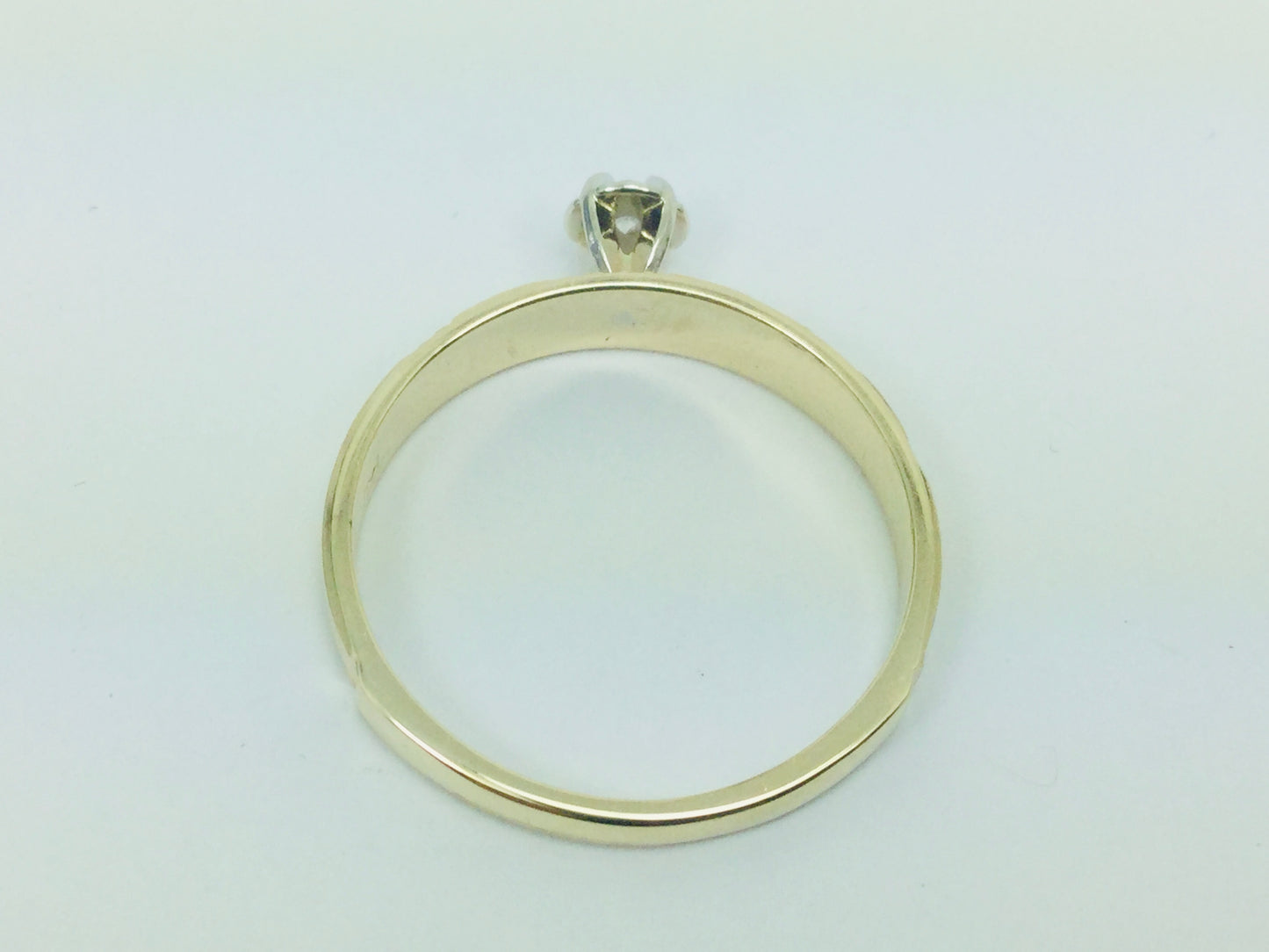 10k Yellow Gold Round Cut 3pt Solitaire Diamond Ring