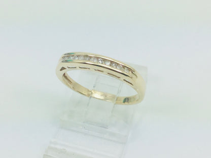 10k Yellow Gold Round Cut 11pt Diamond Channel Set Ring