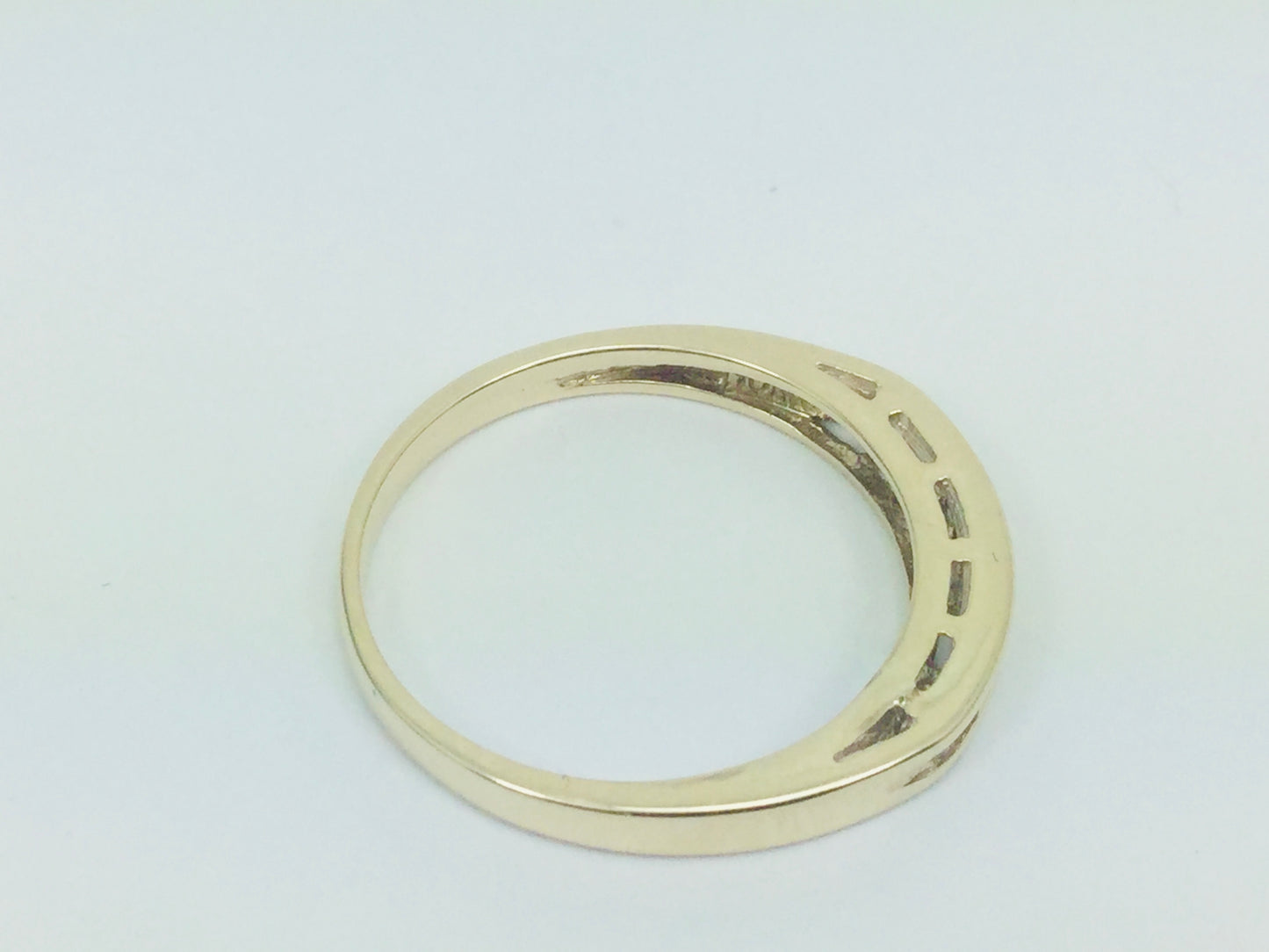 10k Yellow Gold Round Cut 11pt Diamond Channel Set Ring