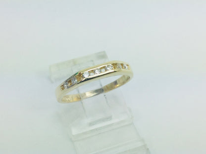 14k Yellow Gold Round Cut 0.14ct Diamond Channel Set Ring