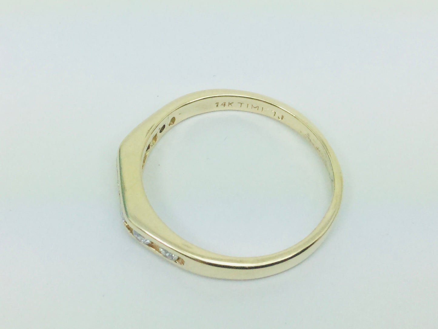 14k Yellow Gold Round Cut 0.14ct Diamond Channel Set Ring