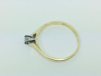 10k Yellow Gold Round Cut 0.06ct Solitaire Diamond Ring