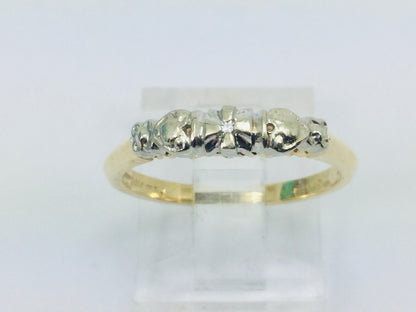 14k Yellow Gold Round Cut Diamond Heart Ring