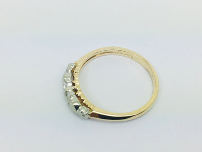 14k Yellow Gold Round Cut Diamond Heart Ring