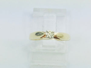 10k Yellow Gold Round Cut 15pt Solitaire Diamond Ring