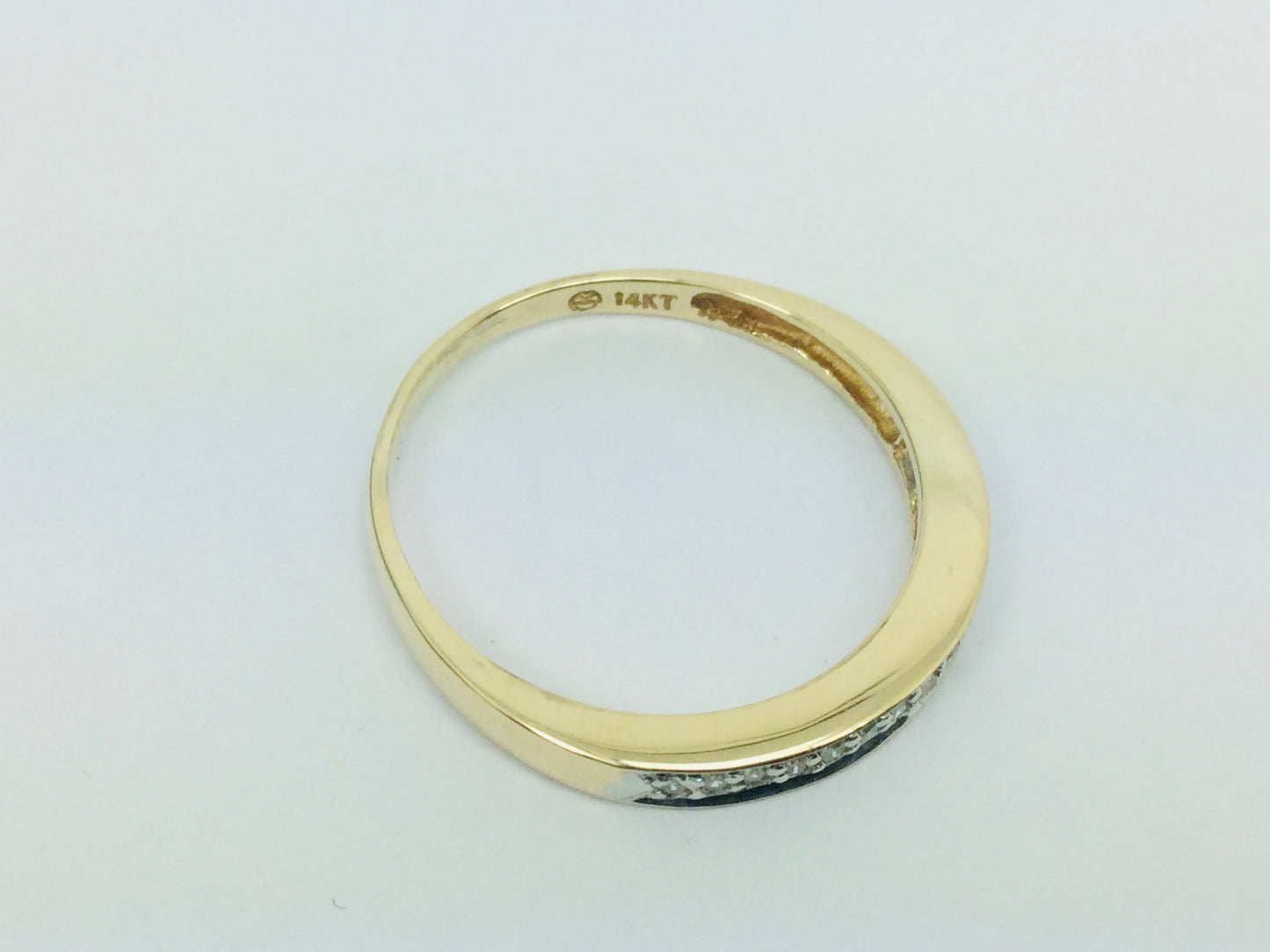 14k Yellow Gold Round Cut 8ct Diamond Row Set Ring