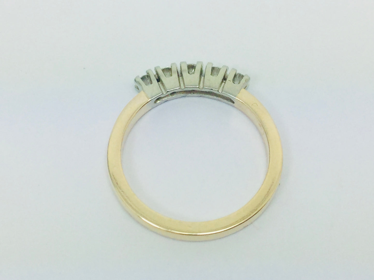 14k Yellow Gold Round Cut 20pt Row Set Diamond Ring