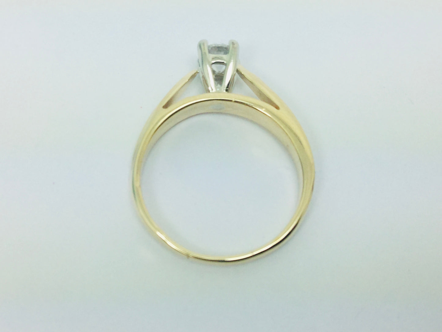 14k Yellow Gold Round Cut 1/4ct (25pt) Diamond Solitaire Ring