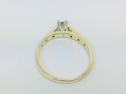 14k Yellow Gold Round Cut 21pt Diamond Solitaire with Accents Ring