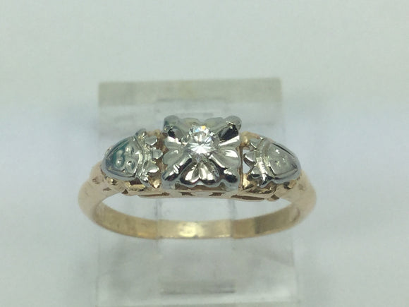 14k-18k Yellow & White Gold Round Cut 6pt Diamond Solitaire Ring