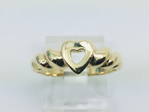 10k Yellow Gold Heart Love Twist Ring