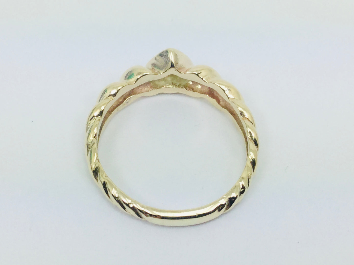 10k Yellow Gold Heart Love Twist Ring