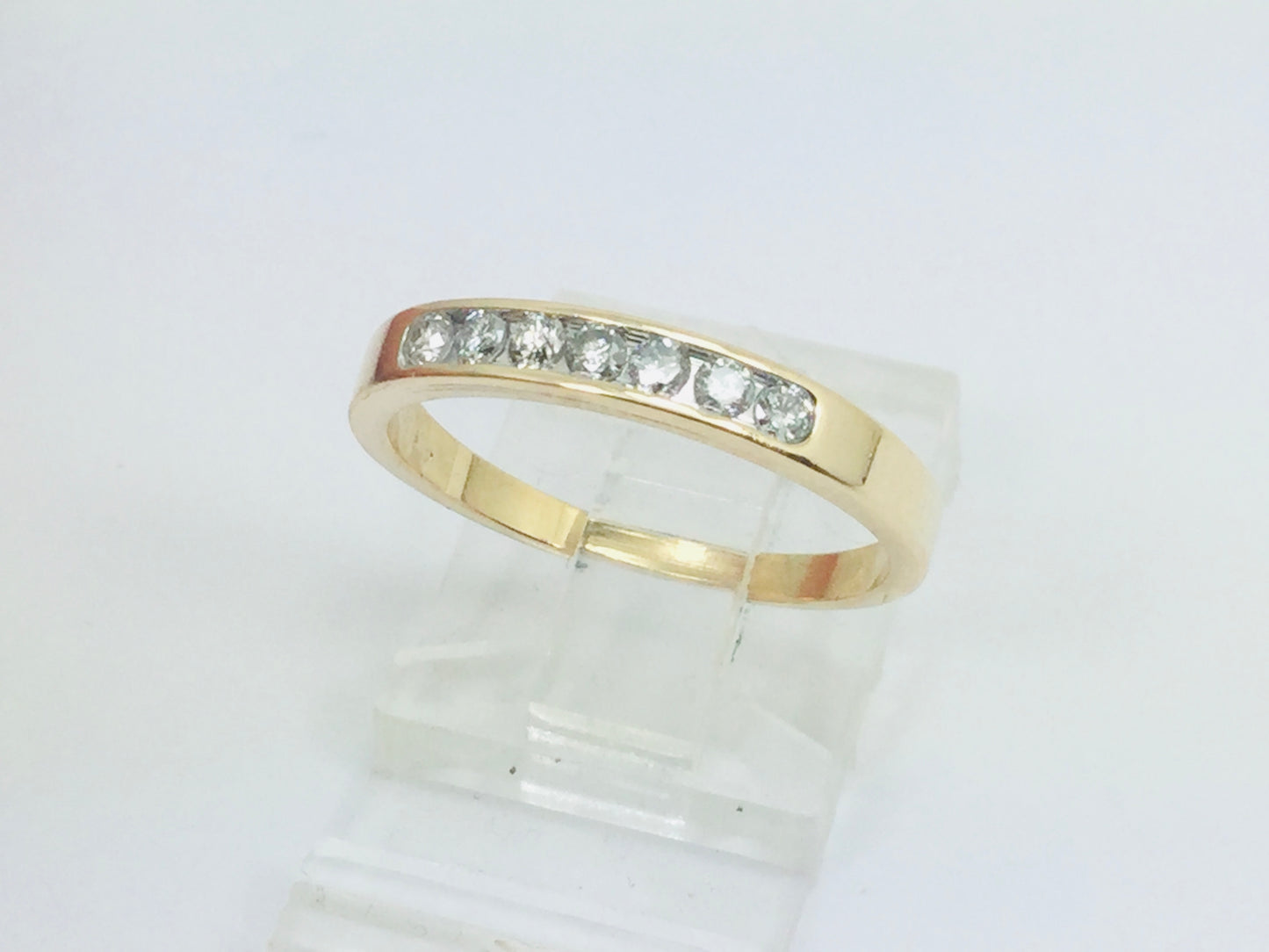 14k Yellow Gold Round Cut 21pt Diamond Channel Set Ring
