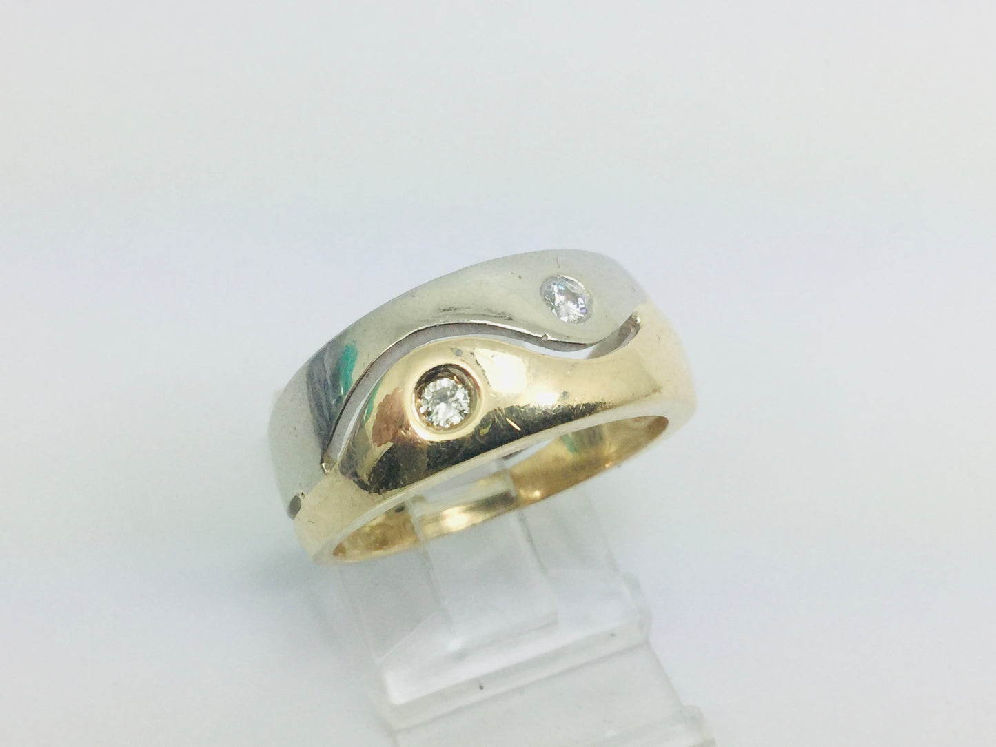 10k Yellow and White Gold Round Cut 10pt Diamond Band Ring