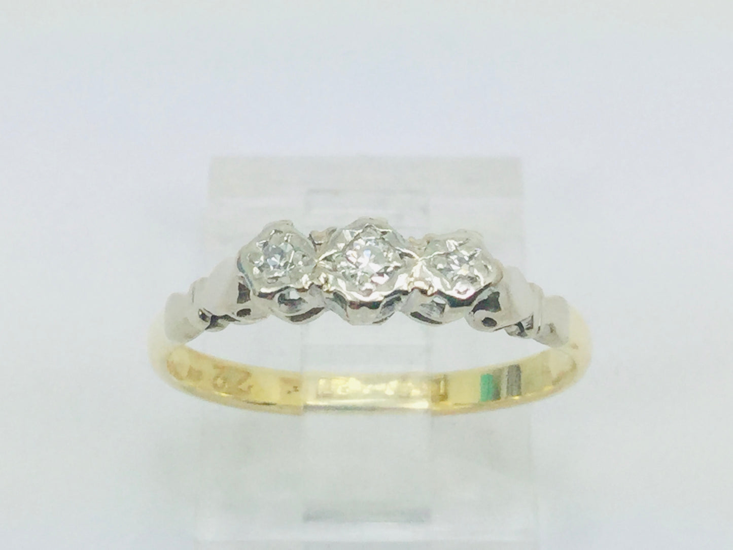 18k Yellow & White Gold Round Cut 7pt Trinity Diamond Ring