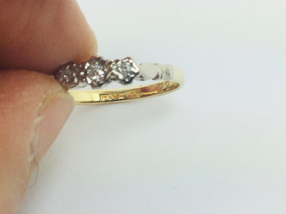 18k Yellow & White Gold Round Cut 7pt Trinity Diamond Ring