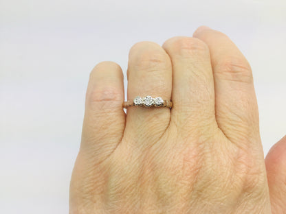 18k Yellow & White Gold Round Cut 7pt Trinity Diamond Ring