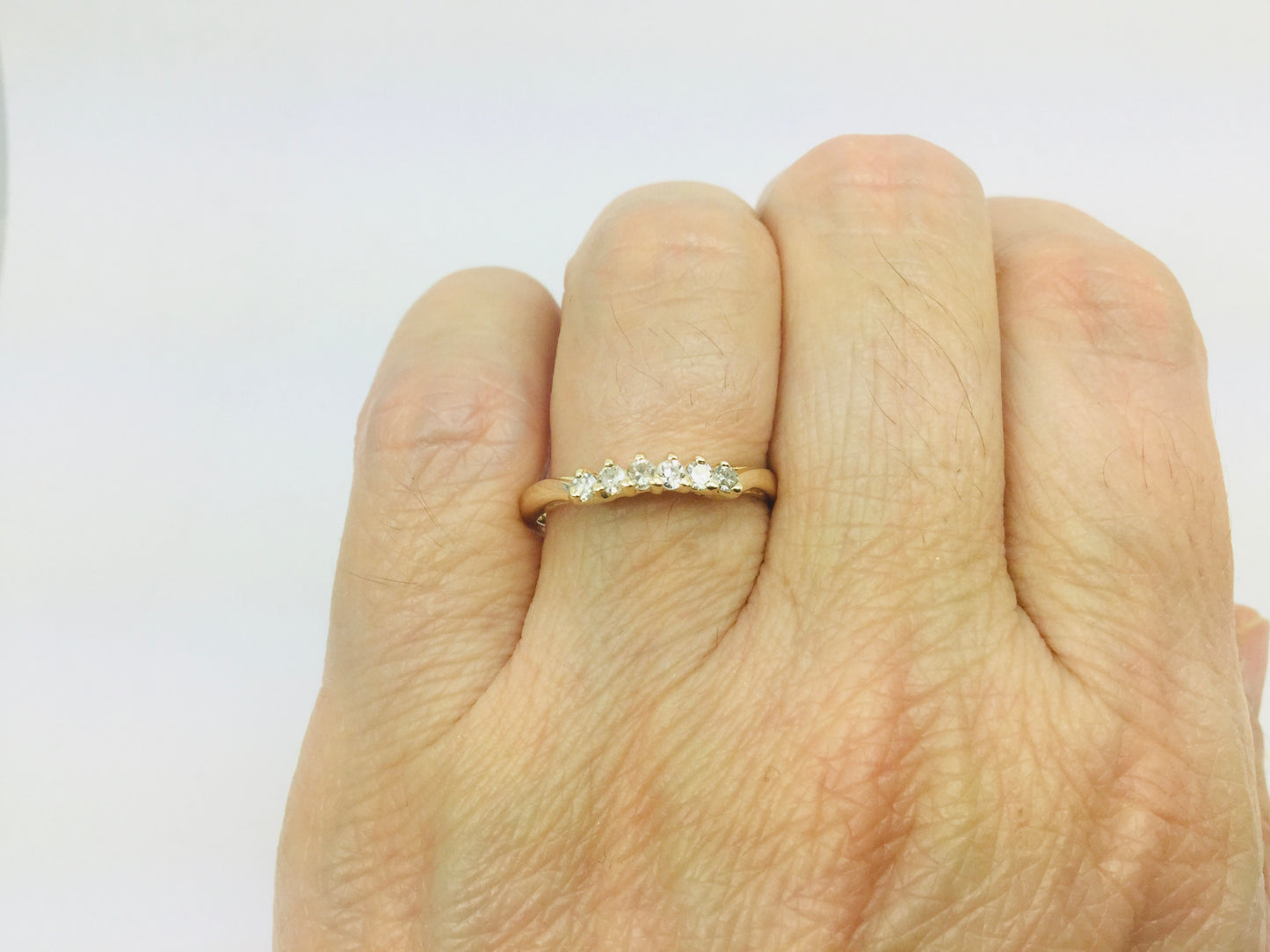 10k Yellow Gold Round Cut 20c1.5t Row Set Diamond Ring