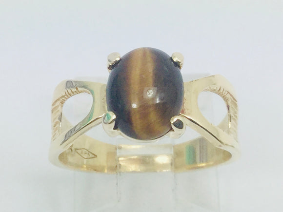 10k Yellow Gold Oval Cut Cabochon Tiger Eye Ring