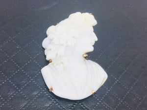 10k Gold Cameo Carved Brooch Pin