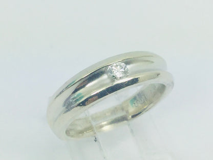 10k White Gold Round Cut 12pt Channel Set Diamond Solitaire Band Ring