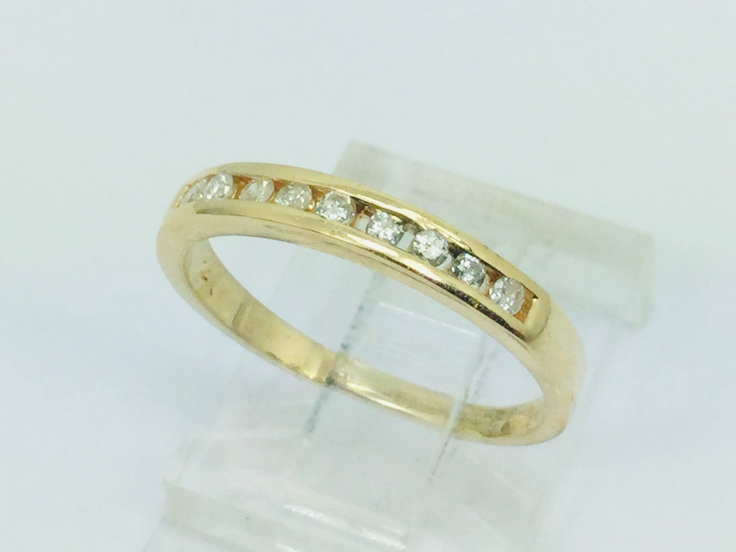 14k Yellow Gold Round Cut 14pt Channel Set Diamond Band Ring