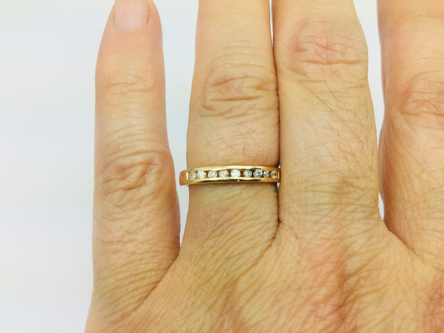 14k Yellow Gold Round Cut 14pt Channel Set Diamond Band Ring