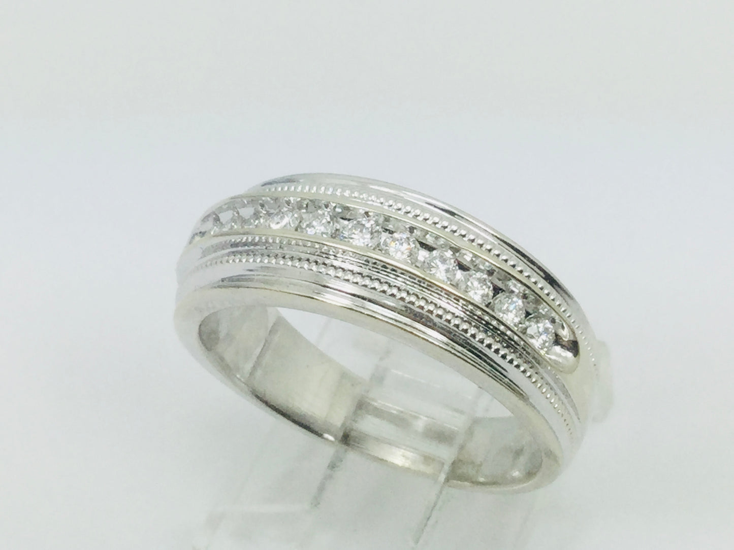 14k White Gold Round Cut 28pt Channel Set Diamond Band Ring