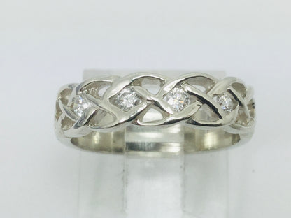 14k White Gold Round Cut 14pt Diamond Celtic Design Band Ring