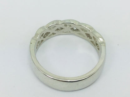 14k White Gold Round Cut 14pt Diamond Celtic Design Band Ring