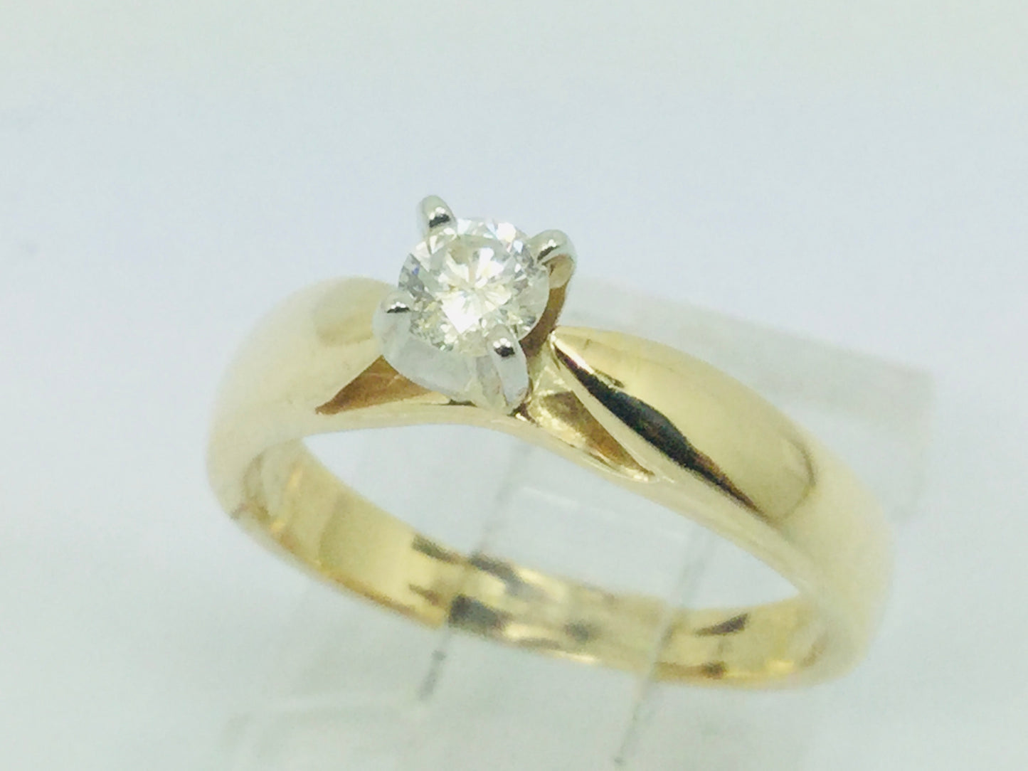 14k Yellow Gold Round Cut 17pt Solitaire Diamond Ring
