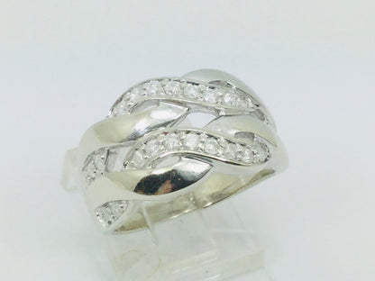 14k White Gold Round Cut 36pt Diamond Row Set Ring