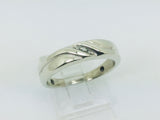 10k White Gold Round Cut 1.5pt Diamond Row Set Ring