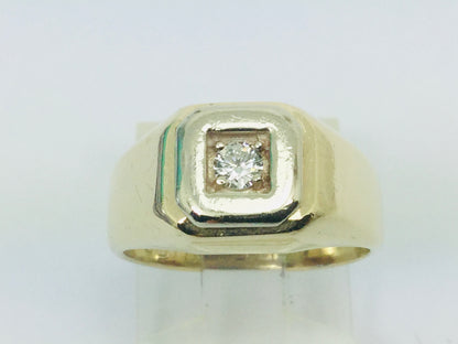 10k Yellow and White Gold Round Cut 10pt Diamond Solitaire Ring