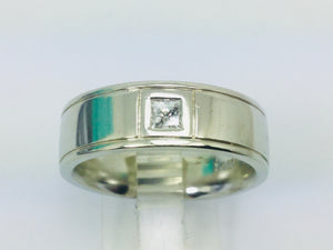 14k White Gold Princess Cut 15pt Diamond Solitaire Ring