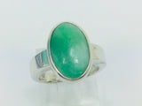 18k Yellow Gold Oval Cut Cabochon Jade August Birthstone Ring