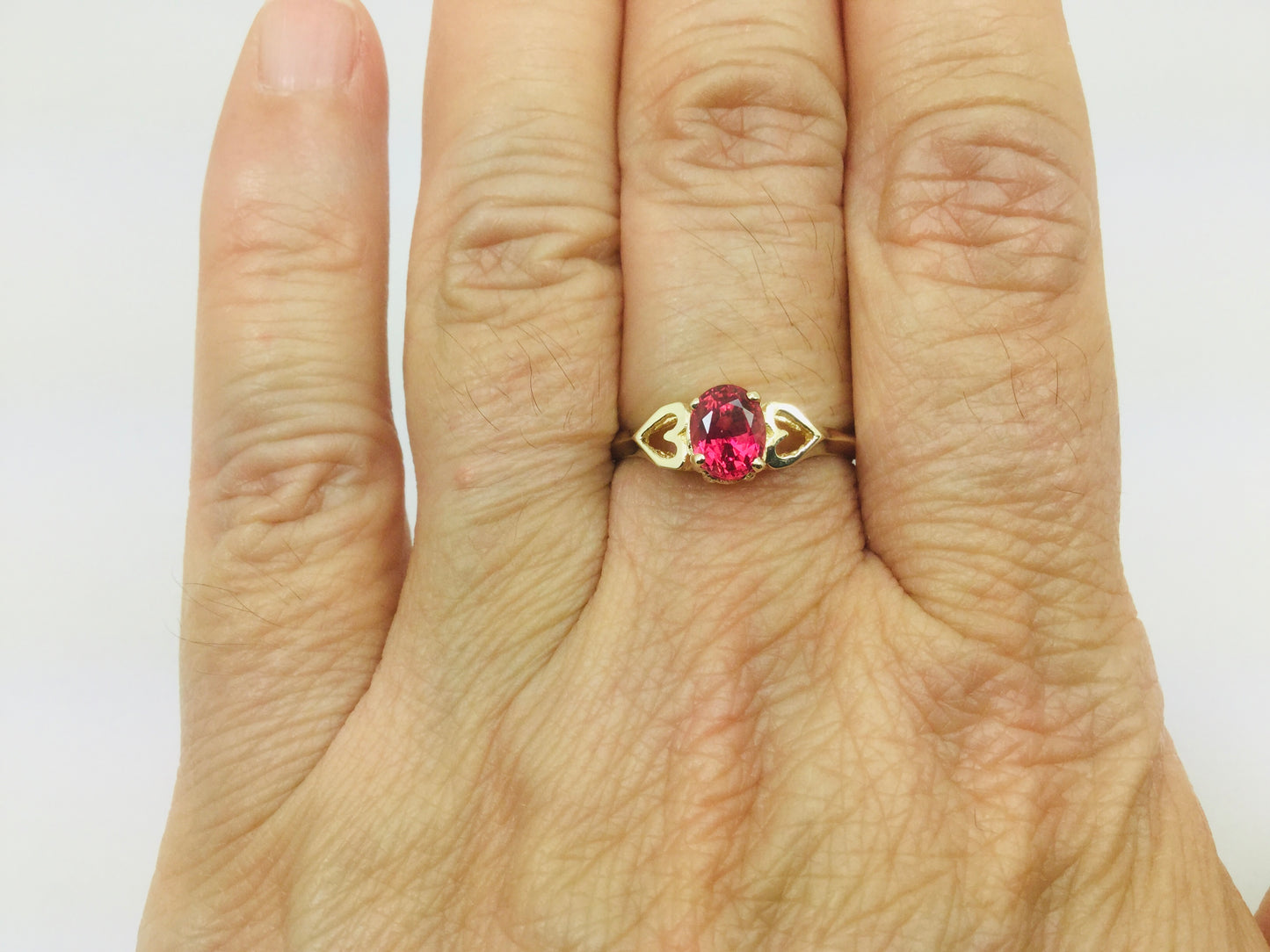 10k Yellow Gold Oval Cut .92ct Red Spinel Solitaire & Hearts Ring