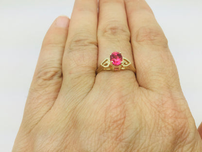 10k Yellow Gold Oval Cut .92ct Red Spinel Solitaire & Hearts Ring