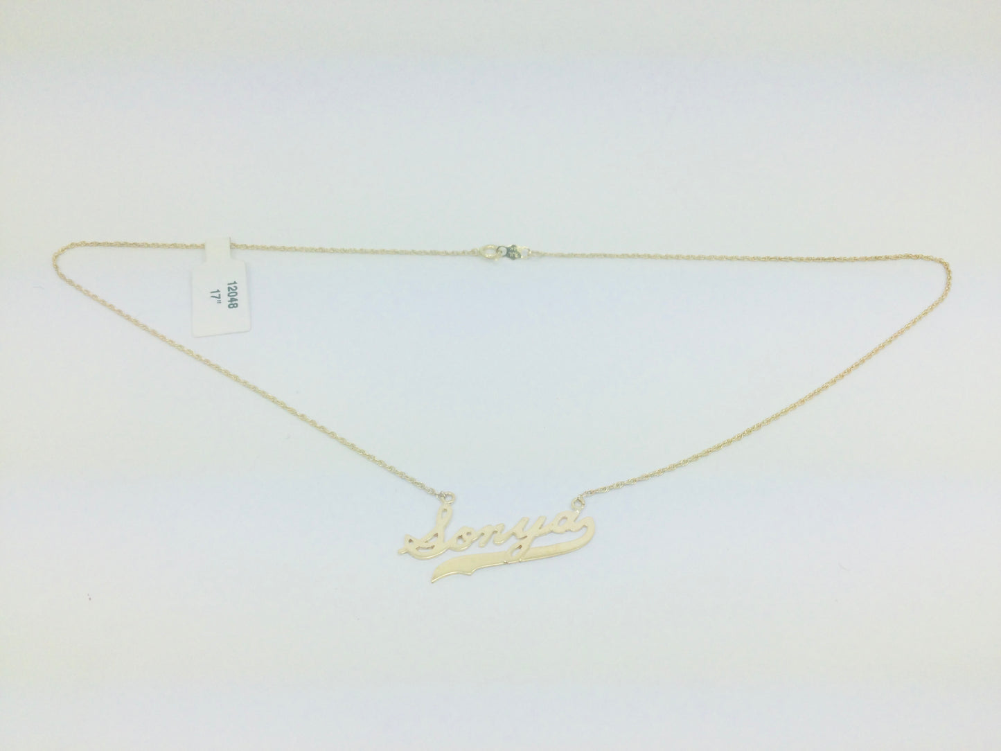 14k Yellow Gold 'Sonya' Cursive Name Necklace
