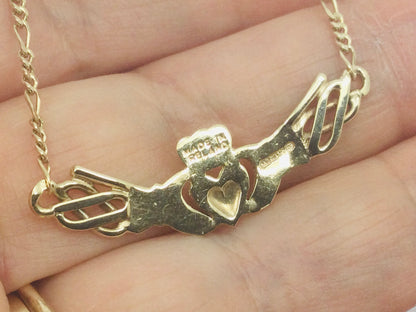 9k Yellow Gold Claddagh Irish Necklace