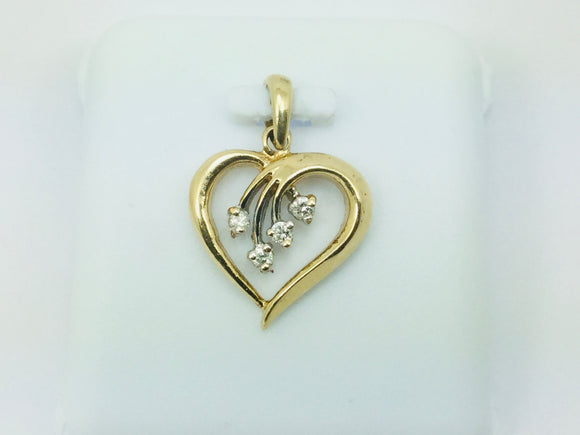 14k Yellow Gold Round Cut 10pt Diamond Heart Pendent